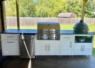 13-ft White w/ Delta 32″ grill, fridge & BGE