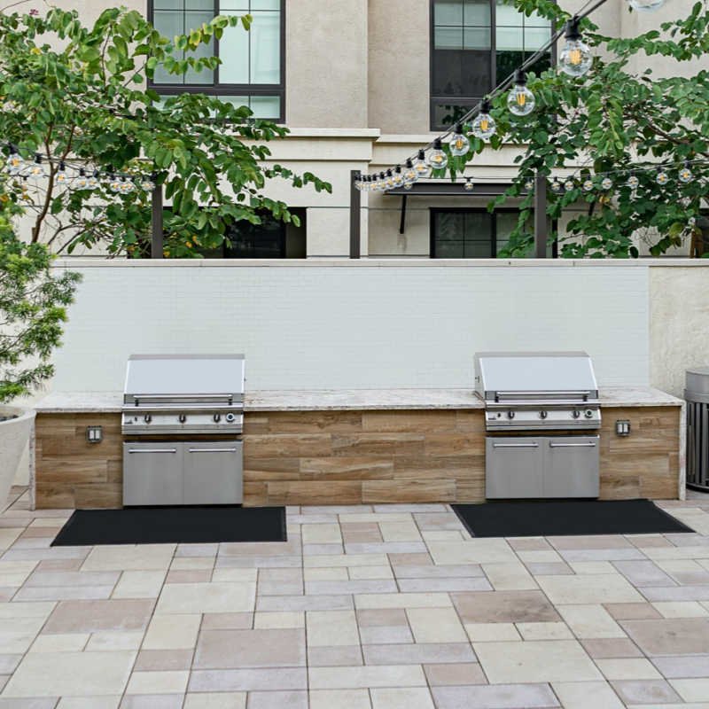 PGS gas grills in an apartment courtyard amenity space for multifamily communities in Texas
