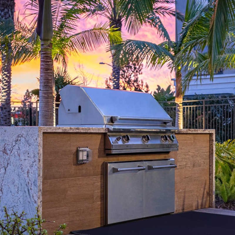 PGS S36T gas grill built into an apartment amenity counter, ideal for multifamily properties in Texas and Florida